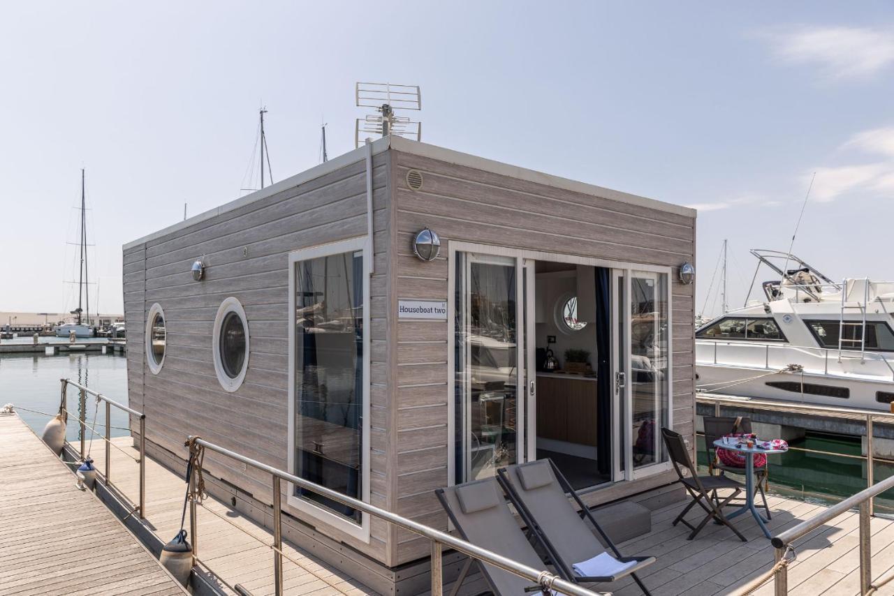 Marina Del Gargano Houseboat Hotel Manfredonia Exterior photo